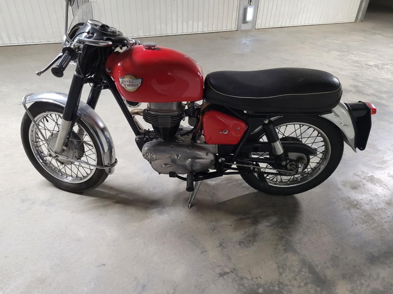 ROYAL ENFIELD Crusader Sport - 1960 LesAnciennes.com