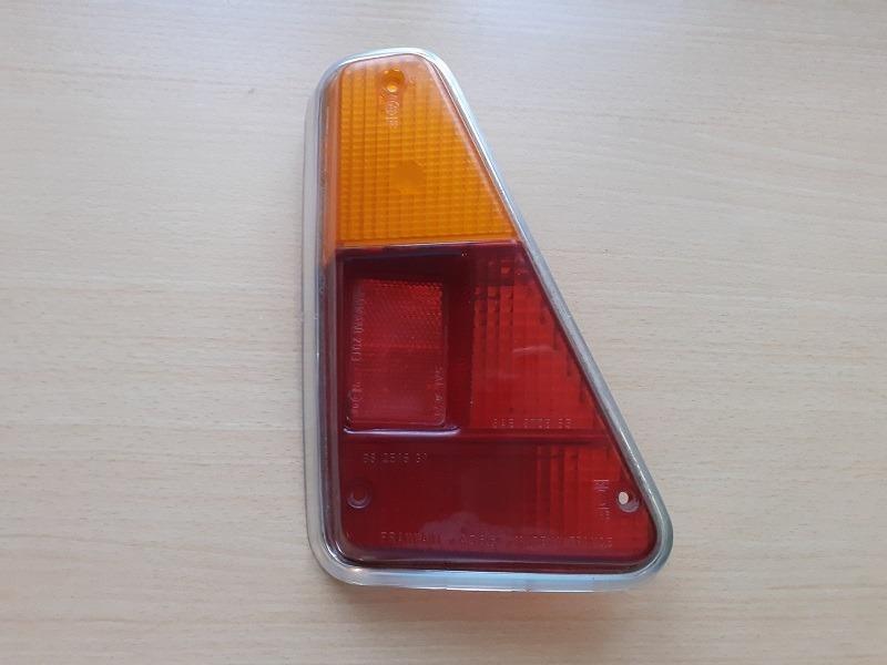 Cabochon PEUGEOT 204 Break LesAnciennes.com