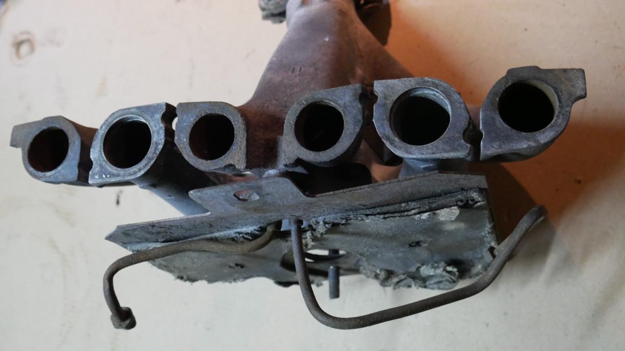 Collecteur RENAULT Dauphine gordini LesAnciennes.com