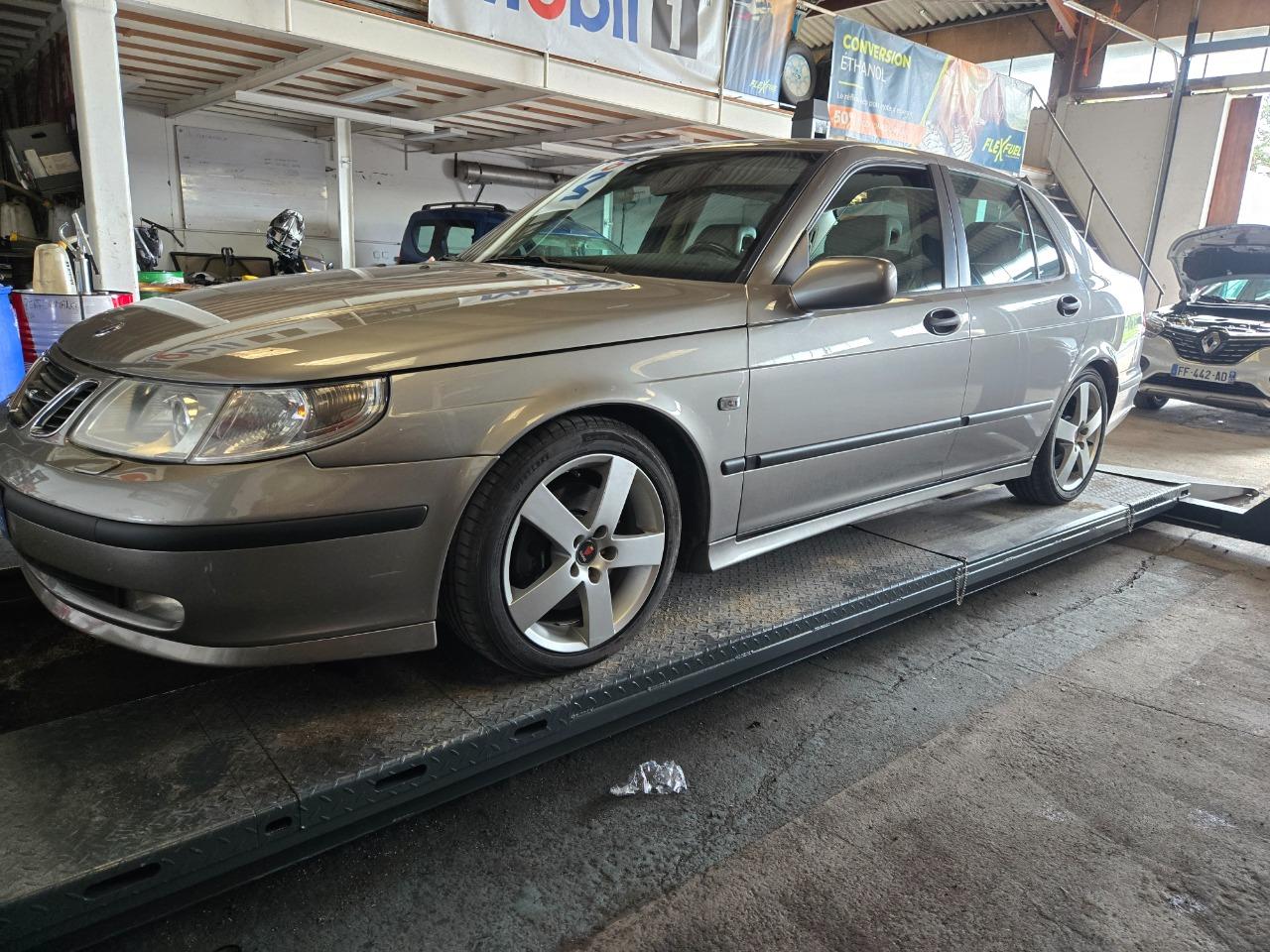 SAAB 95 - 2002 LesAnciennes.com