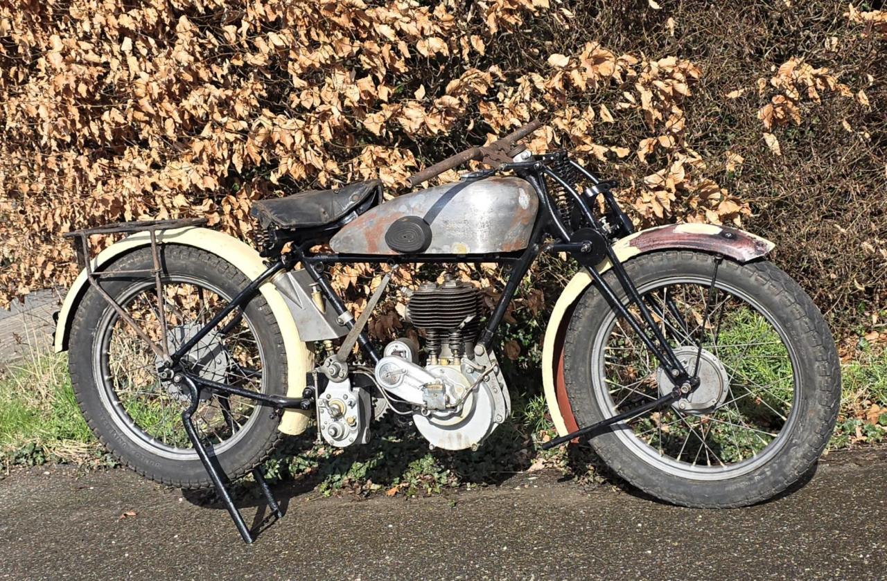 1929 New Hudson Motorcycles New Hudson 500cc project, restor LesAnciennes.com