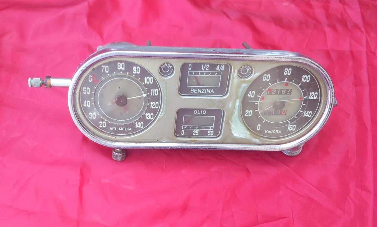 FIAT 1900 instrumentation LesAnciennes.com