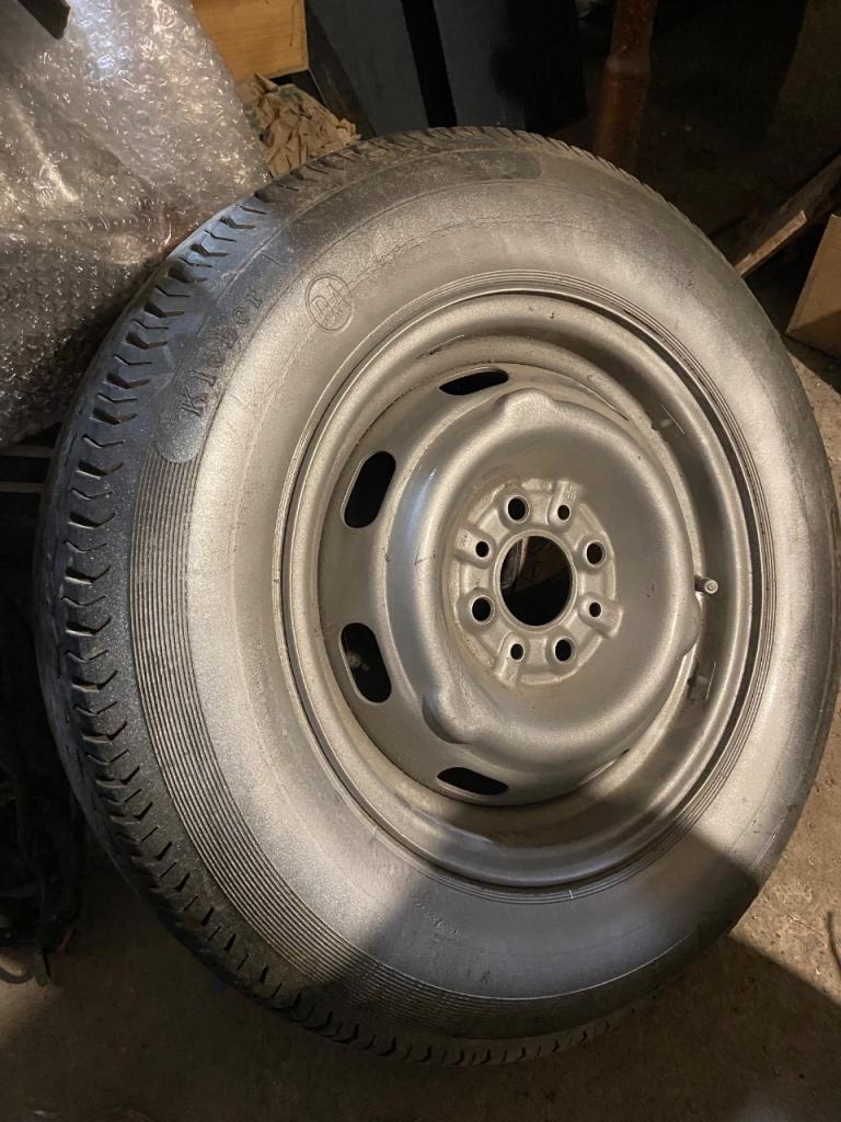 Roue SIMCA 1300 1300 LesAnciennes.com