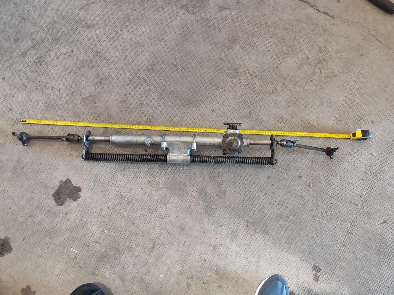 Ensemble direction RENAULT 4CV LesAnciennes.com