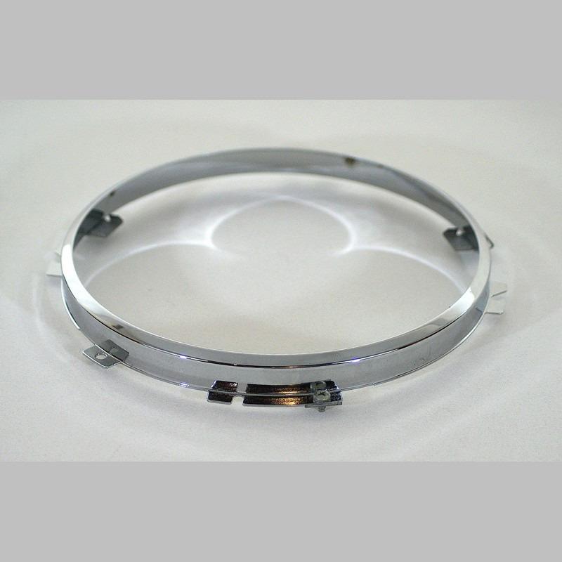 Cerclage de fixation pour phares de 7 pouces LesAnciennes.com