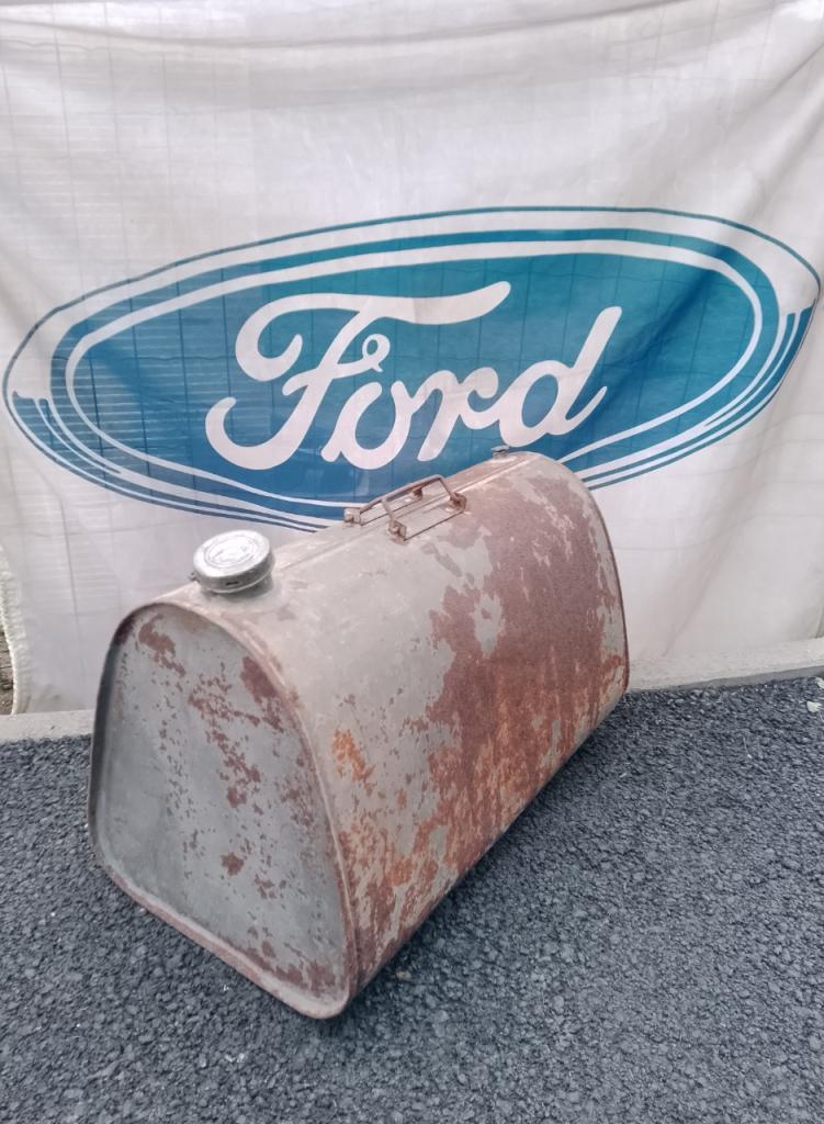 Réservoir CITROEN Rosalie LesAnciennes.com