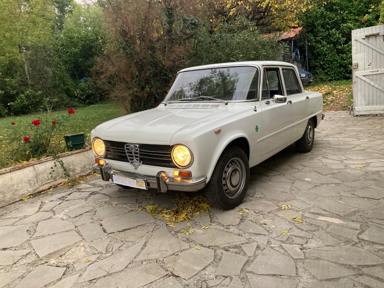 ALFA ROMEO Giulia 1300 ti - 1970 LesAnciennes.com