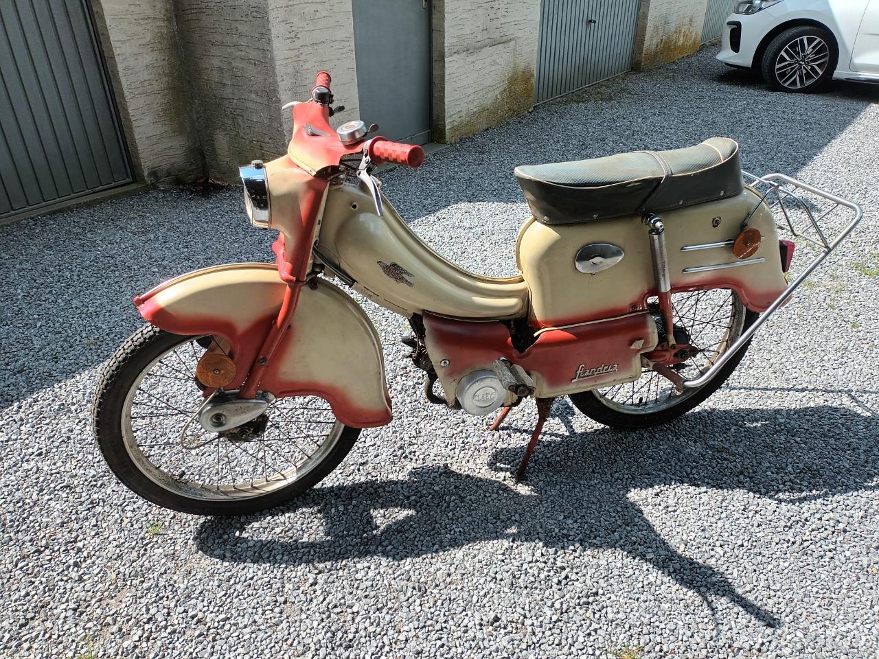 FLANDRIA Majestic - 1957 LesAnciennes.com