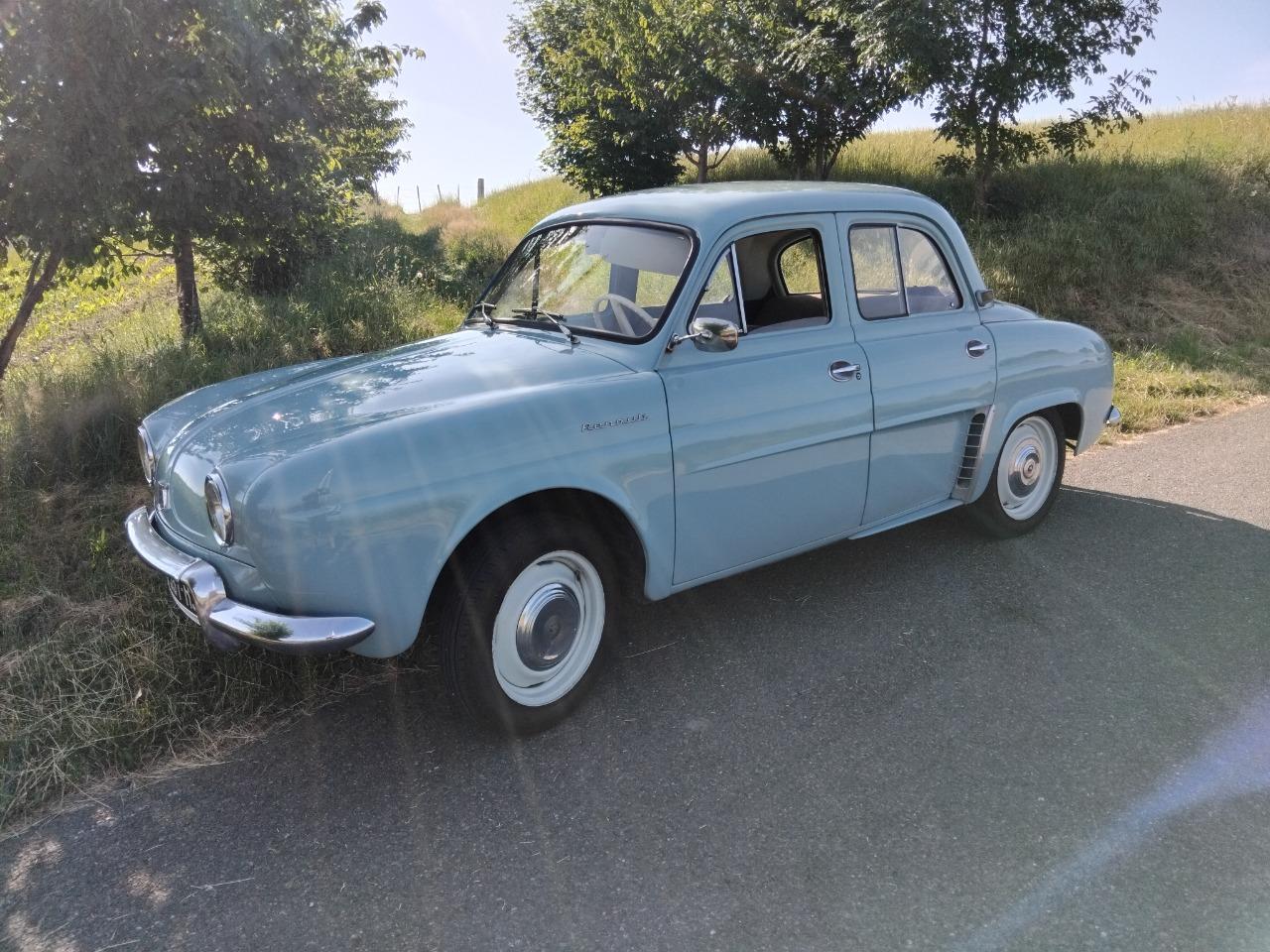 RENAULT Dauphine R1090 - 1957 LesAnciennes.com