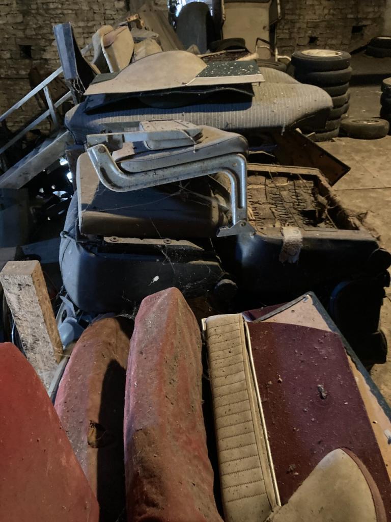 LOT SELLERIE VOITURES LesAnciennes.com