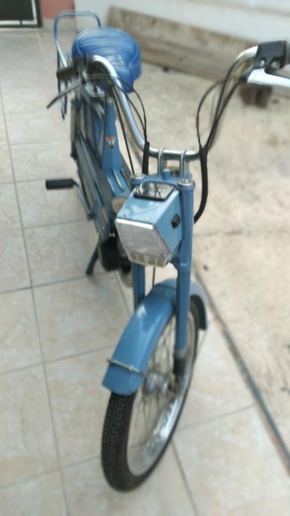 Pièces MOTOBECANE 50 V LesAnciennes.com