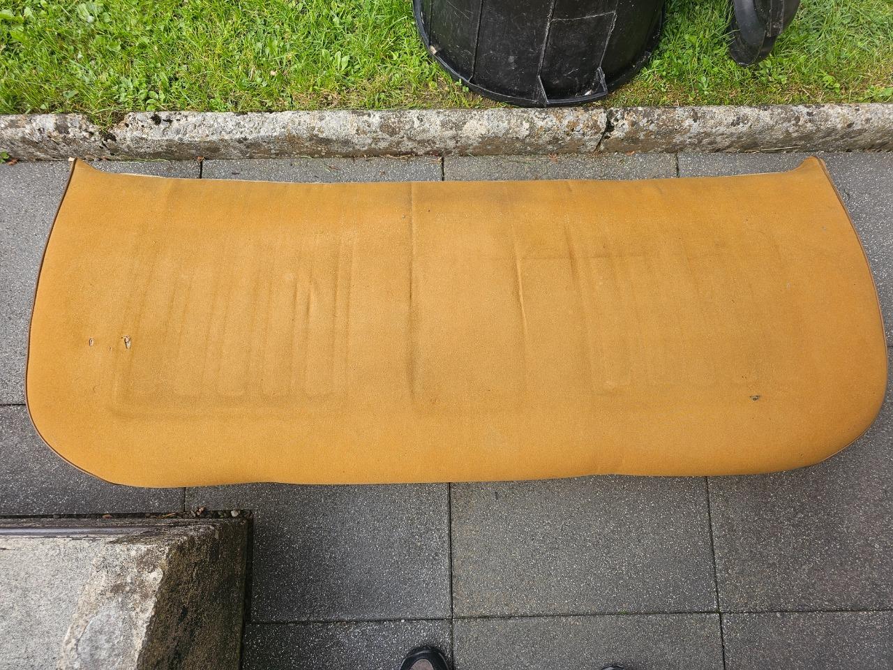 Assise arriere en mousse CITROEN DS LesAnciennes.com