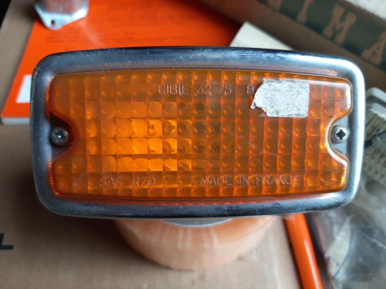 Feux RENAULT 16 (R16) LesAnciennes.com