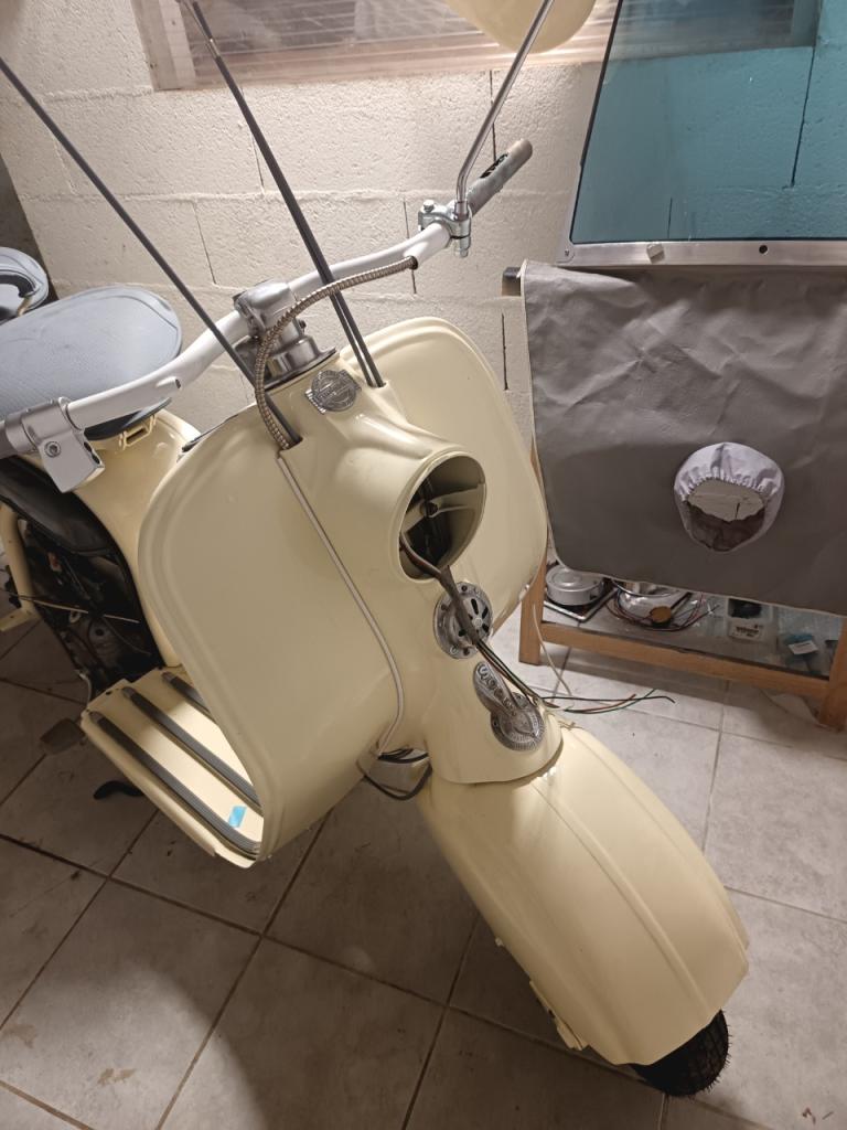 LAMBRETTA LD 125 - 1955 LesAnciennes.com