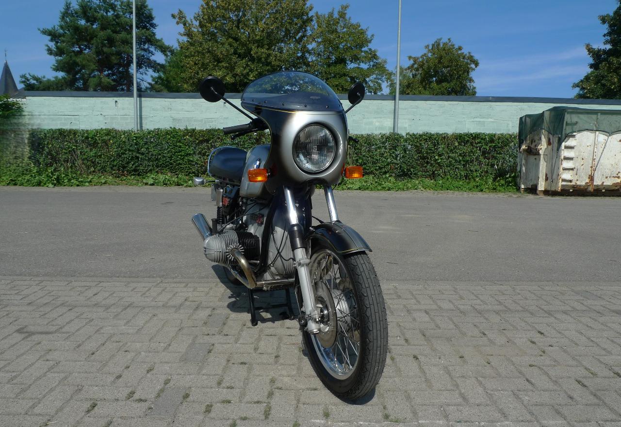 BMW R90 S - 1974 LesAnciennes.com