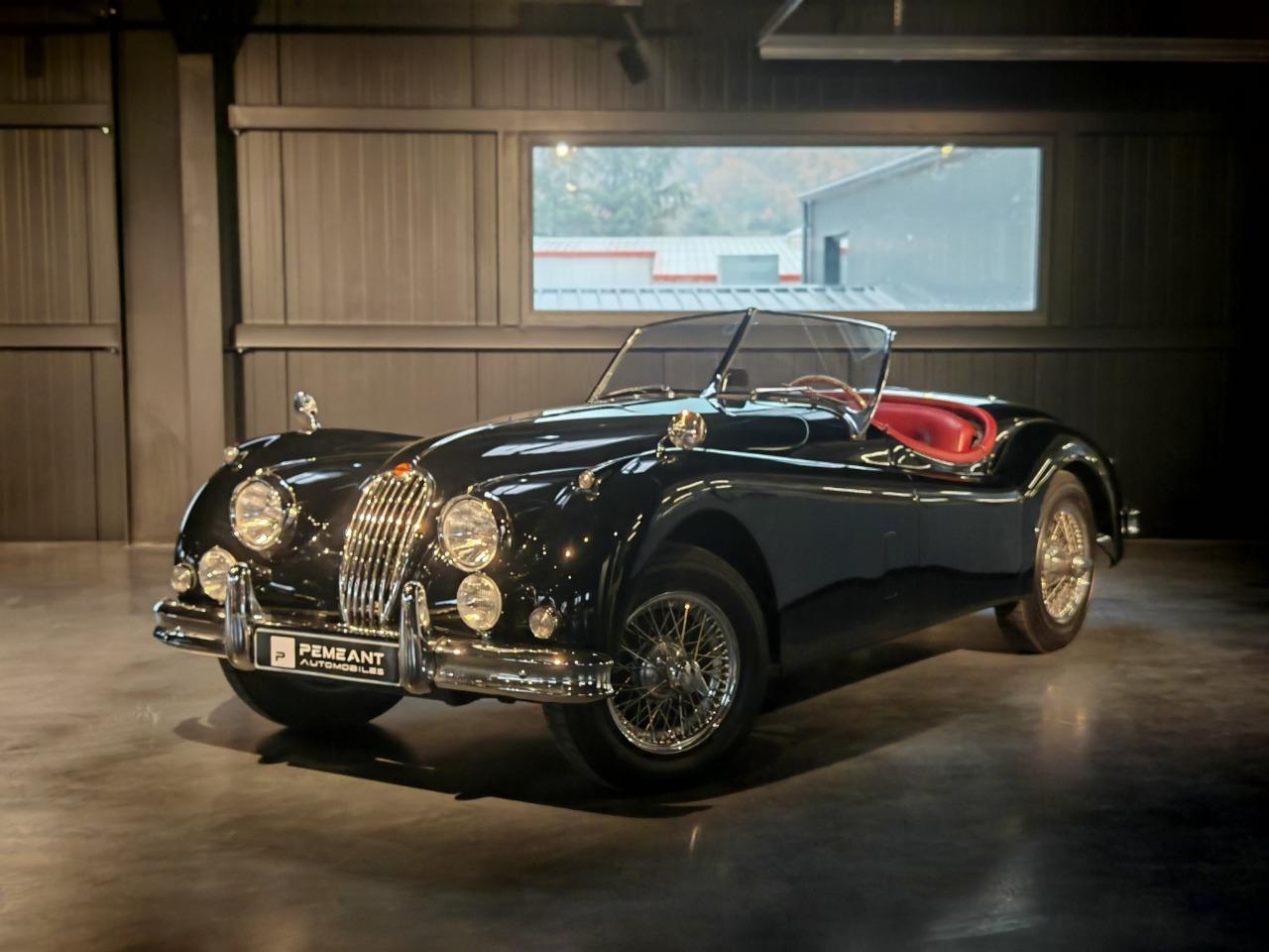 JAGUAR XK140 Open Two-Seater - 1956 LesAnciennes.com
