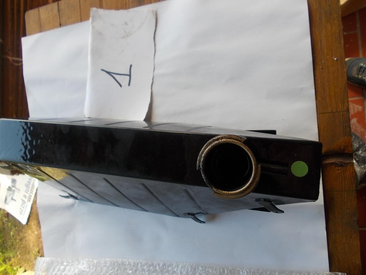 Rèservoir d' eau Ferrari 512 BBi LesAnciennes.com