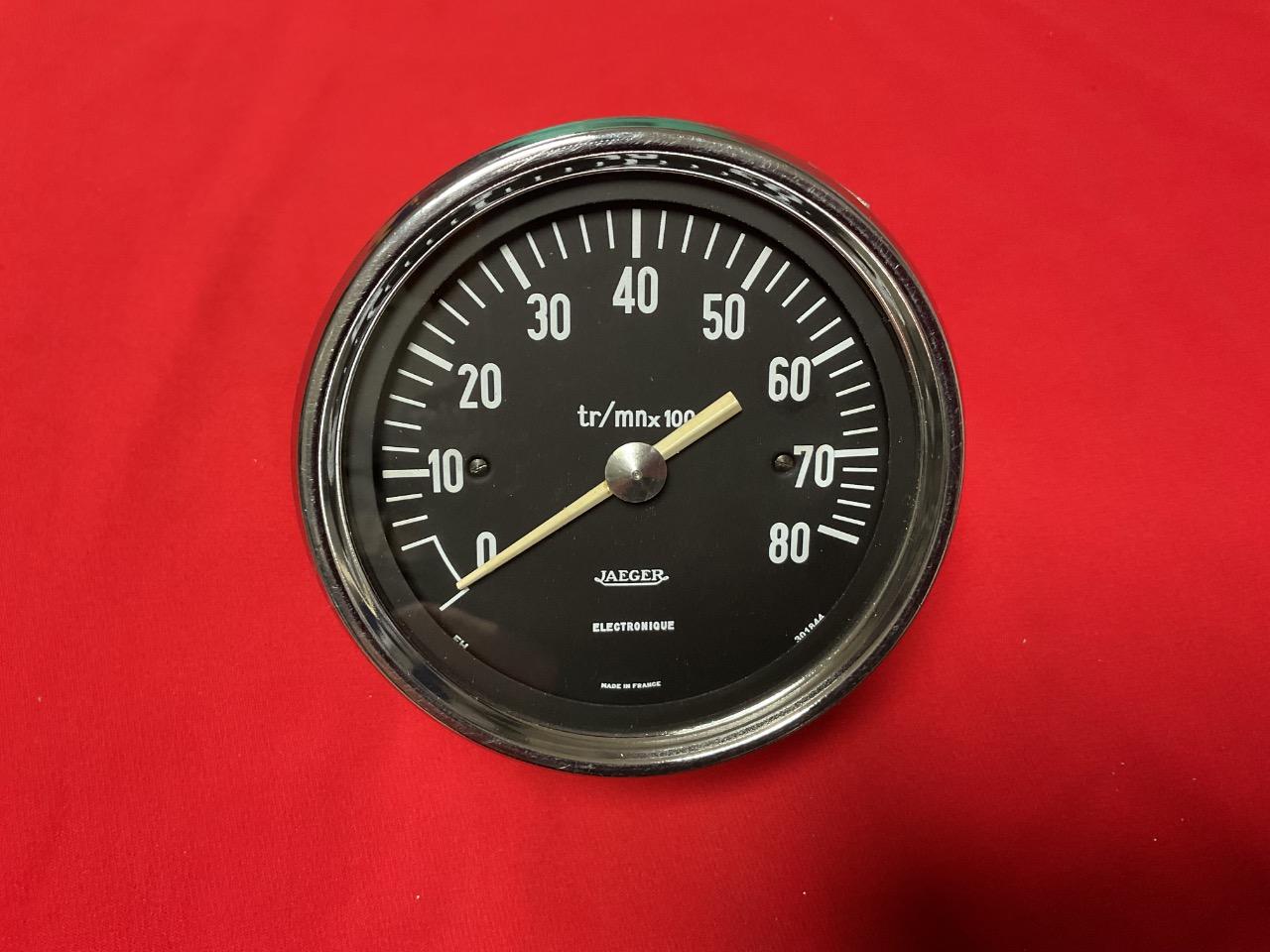 Compte tour Jaeger Renault 8 r8 Gordini Citroën Ds LesAnciennes.com