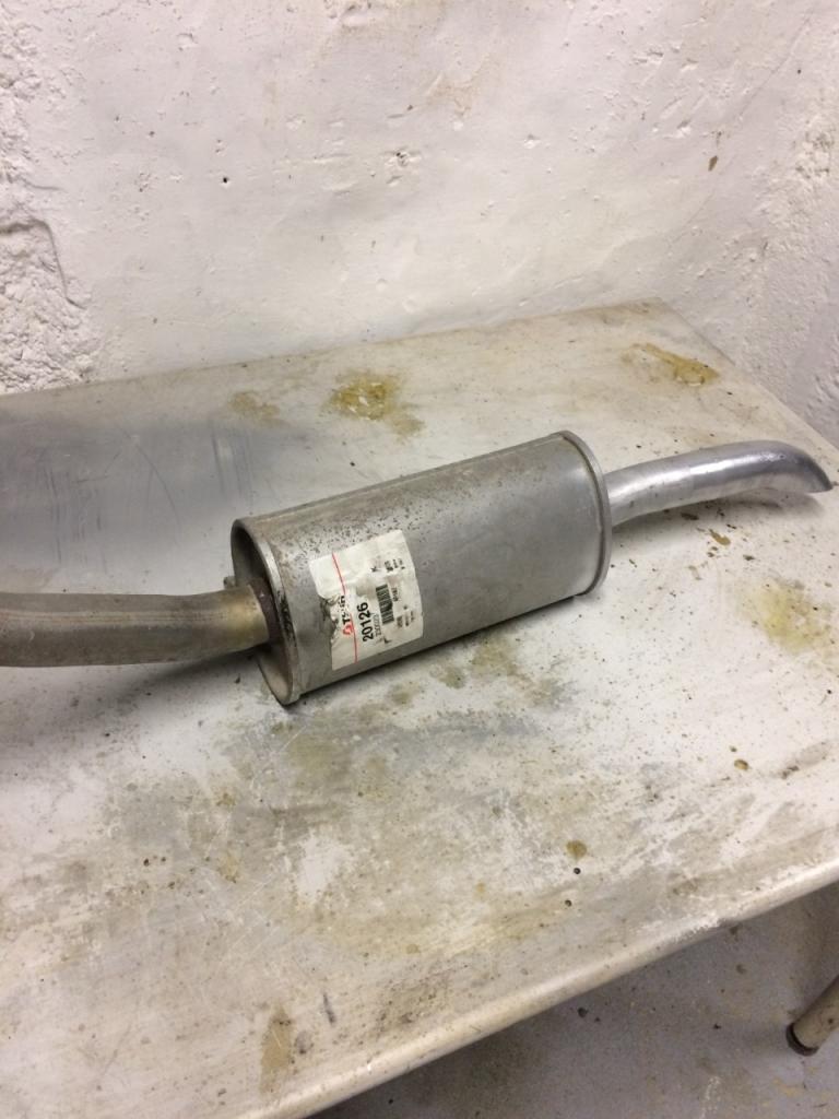 Lot de pièces ALFA ROMEO Spider LesAnciennes.com