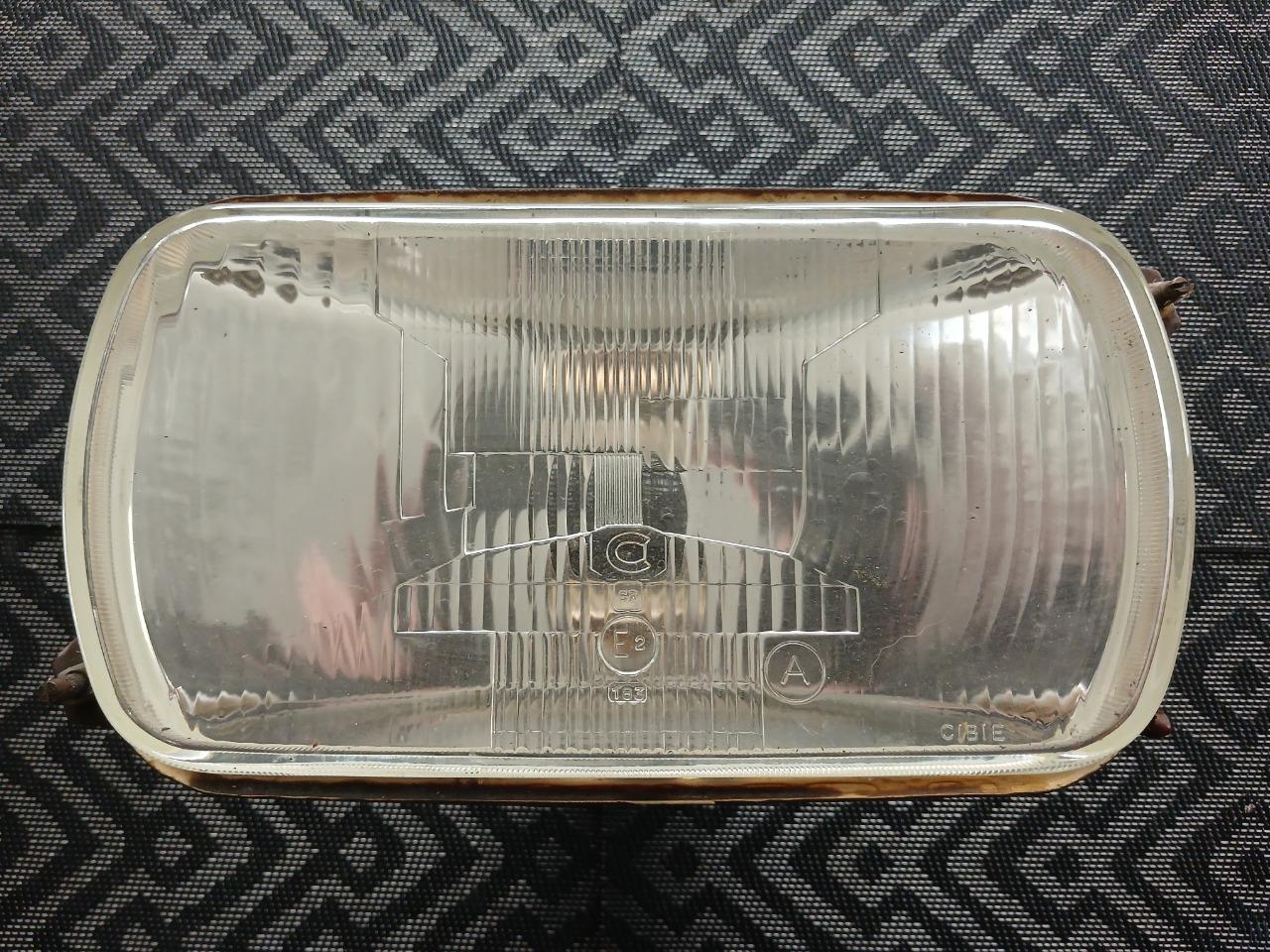 Phare CIBIE code européen RENAULT 12 (R12) LesAnciennes.com