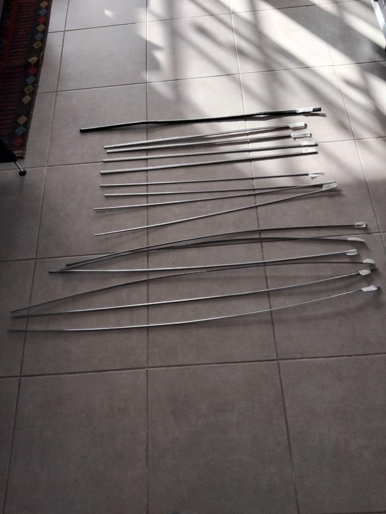 Baquettes PEUGEOT 403 LesAnciennes.com