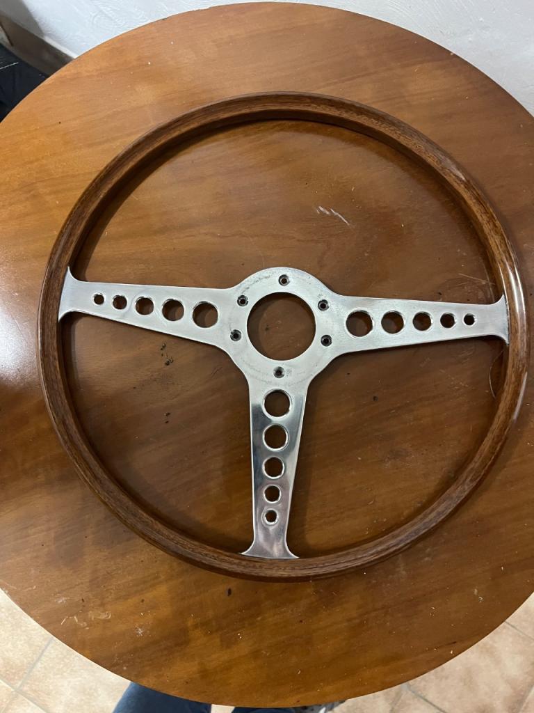 Volant JAGUAR Type E 3.8 , 4.2 LesAnciennes.com