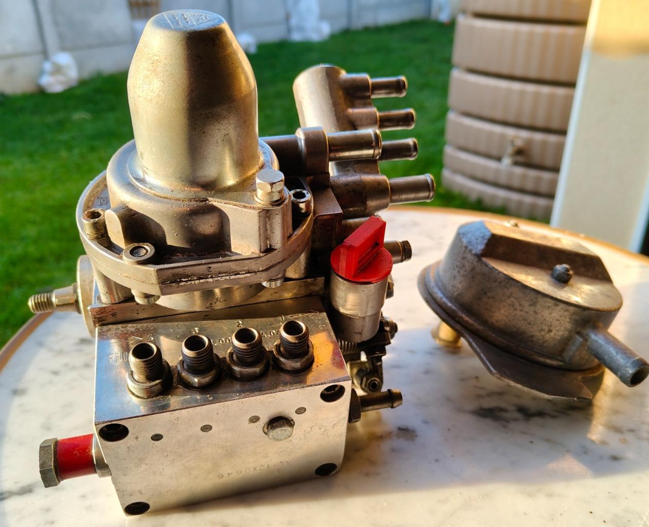 Pièces PEUGEOT 504 Injection LesAnciennes.com