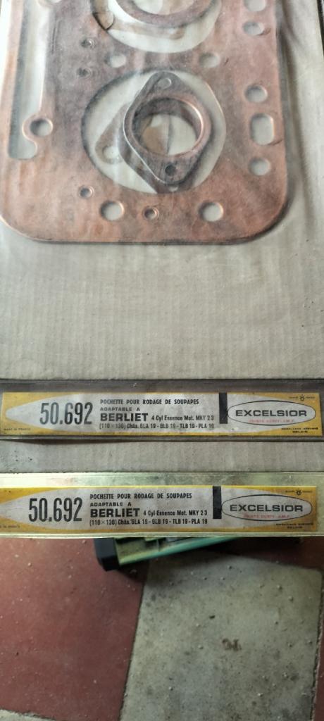 Joint de culasse BERLIET GLA Berliet 4cyl essence LesAnciennes.com