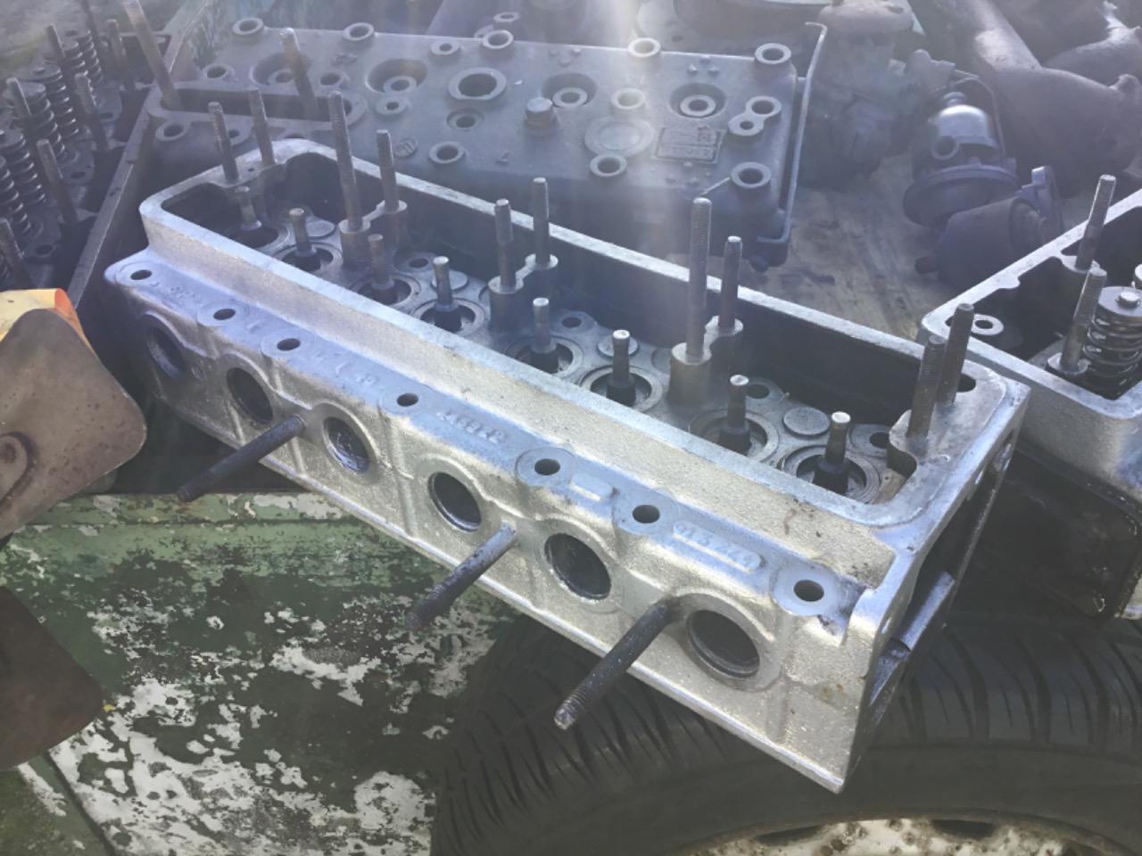 Pièces PEUGEOT 302 LesAnciennes.com