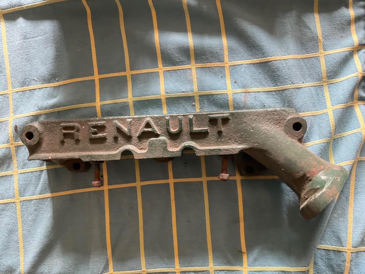 Deux radiateurs un pour RENAULT NN et un pourNN2 + LesAnciennes.com