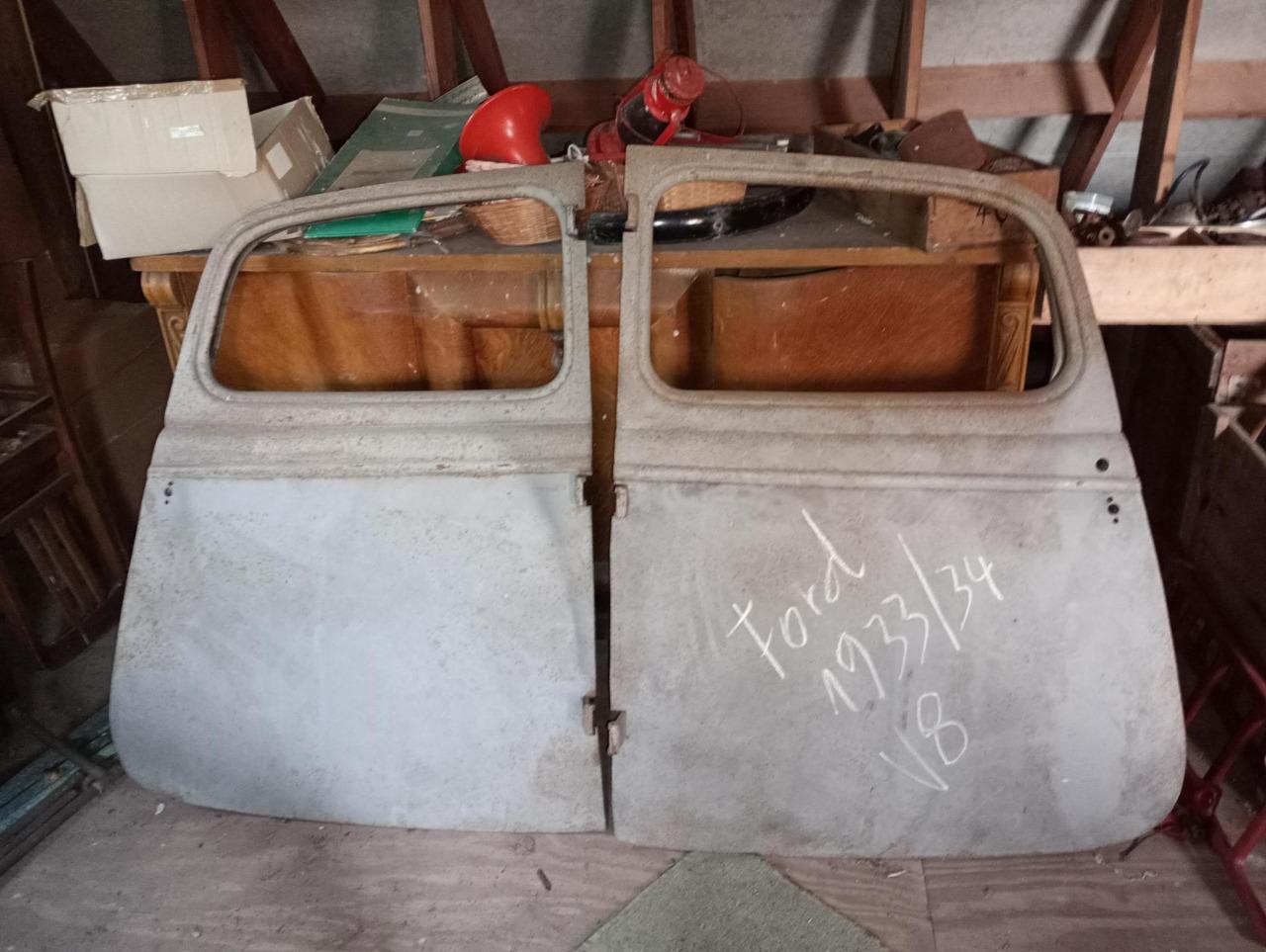 Portes FORD V8 V8-40 1934 LesAnciennes.com