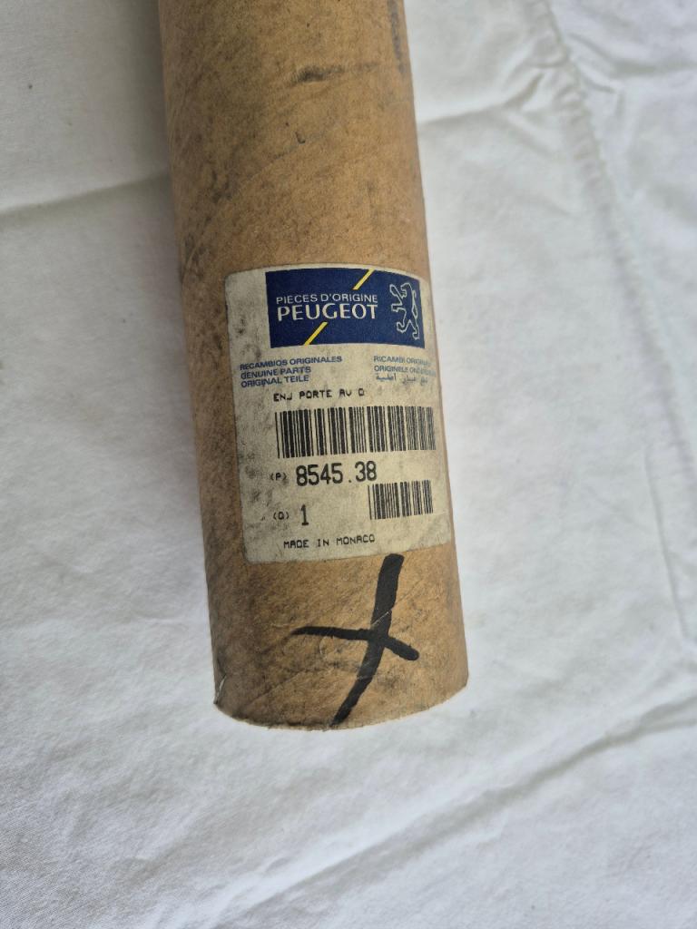 Protecteur Porte AVD PEUGEOT 605 LesAnciennes.com