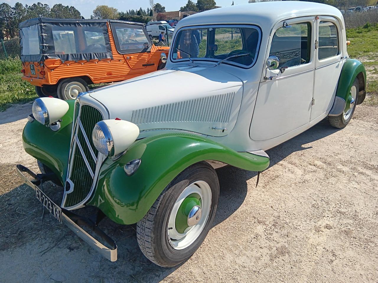 CITROEN Traction 11 BL - 1952 LesAnciennes.com