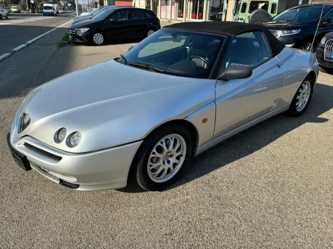 ALFA ROMEO GTV SPIDER 3.0 V6 24v - 2002 LesAnciennes.com