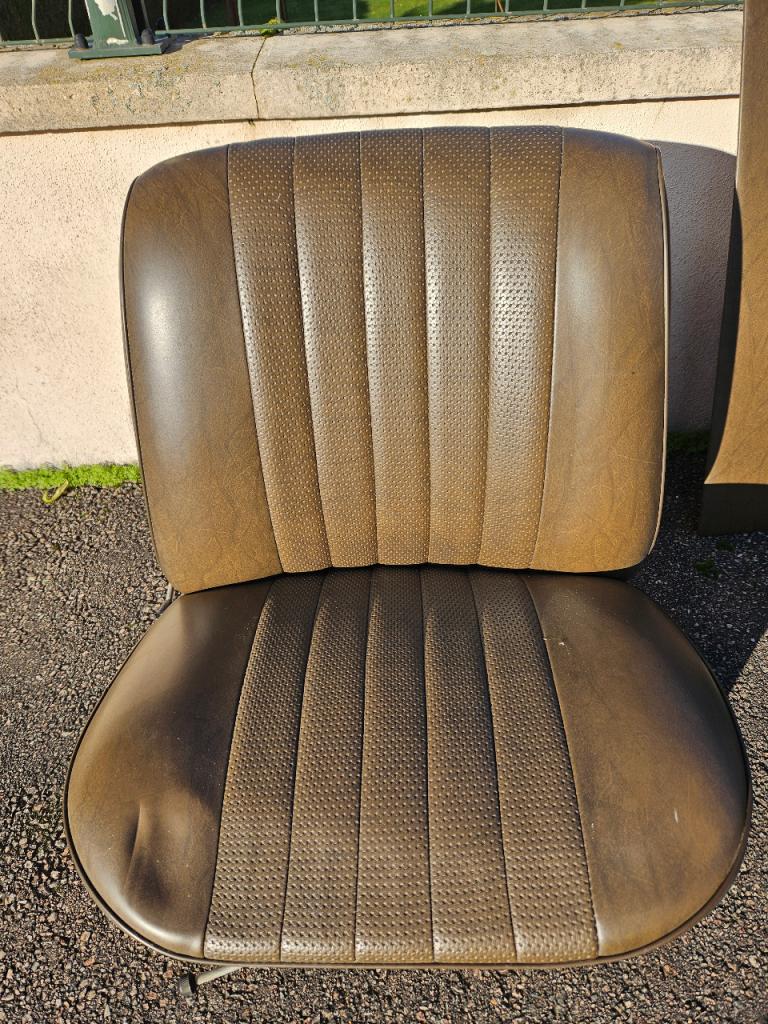 Interieur complet SIMCA 1301 LesAnciennes.com