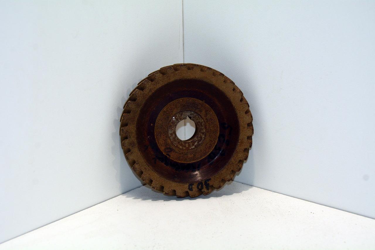 Pignon de distribution pour Rosengart LesAnciennes.com