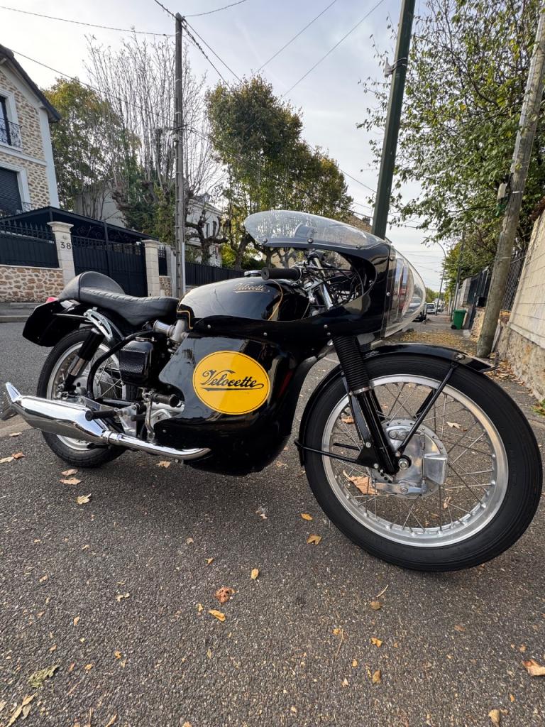 VELOCETTE Thruxton Veeline - 1969 LesAnciennes.com