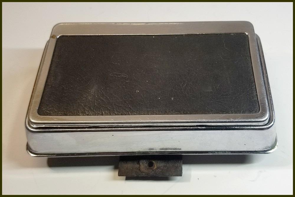 Cendrier de porte ALFA ROMEO Giulia super 105 LesAnciennes.com