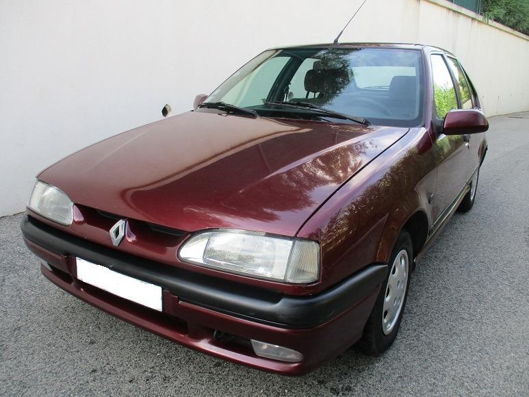 RENAULT 19 (R19) 1800 RT - 1994 LesAnciennes.com