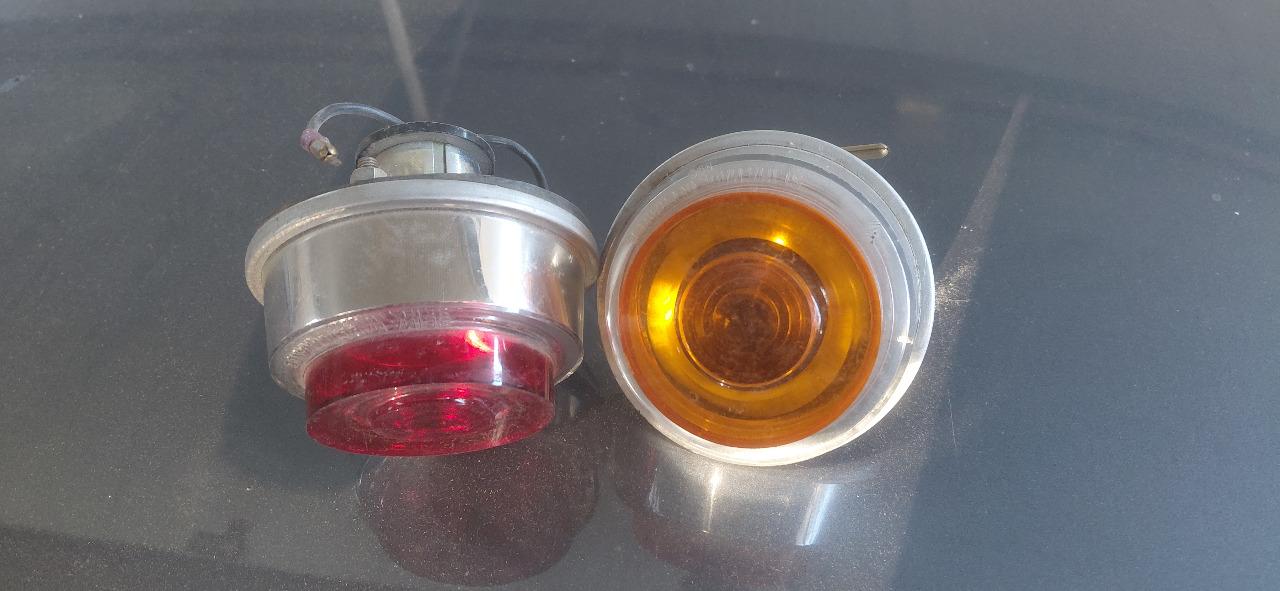 Feux arrieres CITROEN Ami 6 LesAnciennes.com