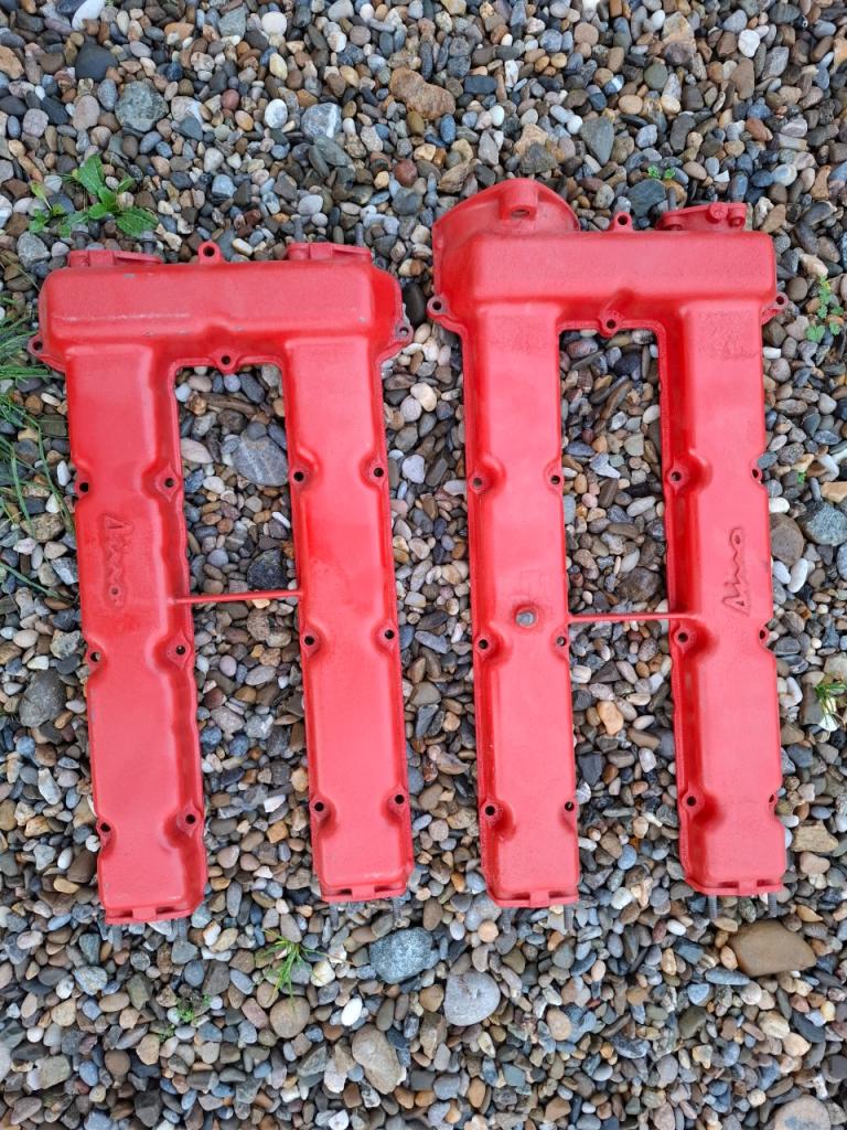 FERRARI Dino 246 et Dino Fiat caches ACT magnésium LesAnciennes.com