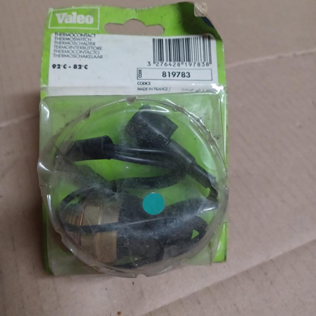 Thermocontact ventilateur Renault clio I 1.7 1.8 T LesAnciennes.com