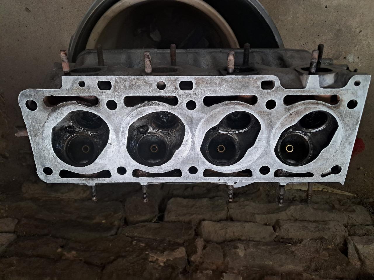 Culasse BMW 2002 2002 ti LesAnciennes.com