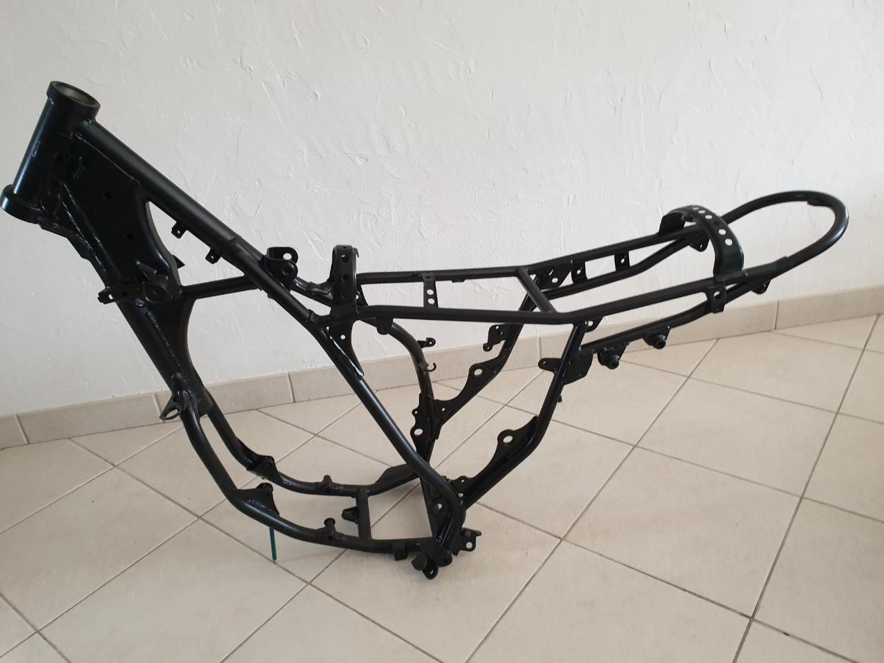 Cadre YAMAHA IT 175 LesAnciennes.com