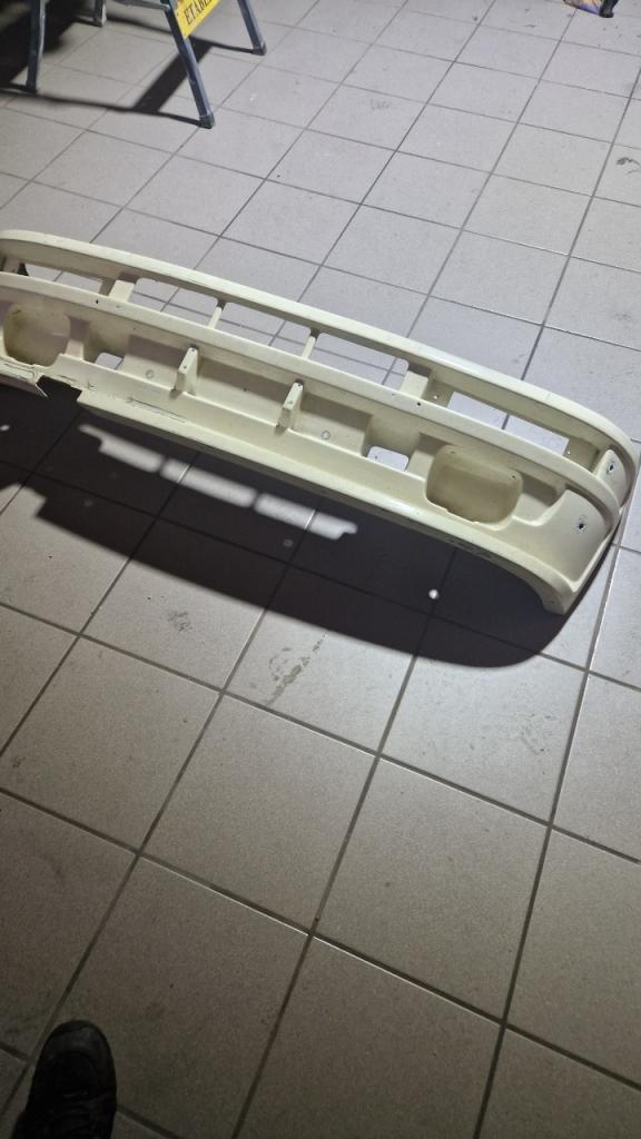 Pare choc RENAULT 5 (R5) 5 turbo LesAnciennes.com