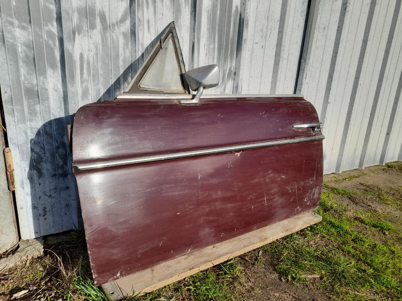 Porte MERCEDES 250 CE LesAnciennes.com