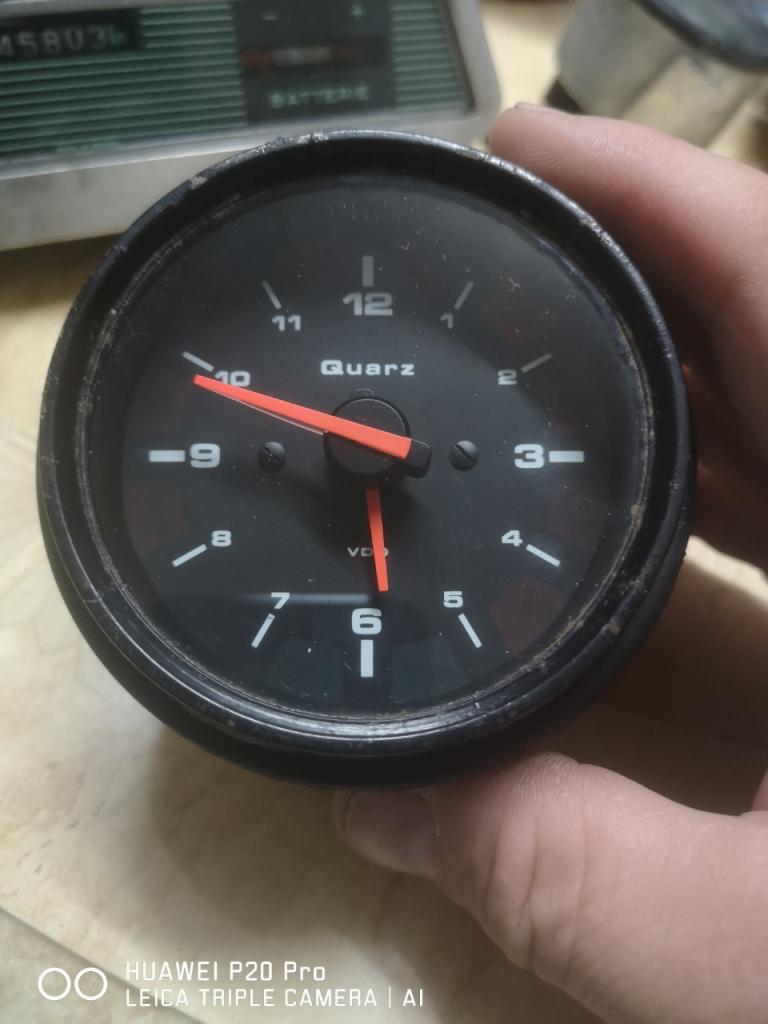 Horloge PORSCHE 911 964/993 LesAnciennes.com