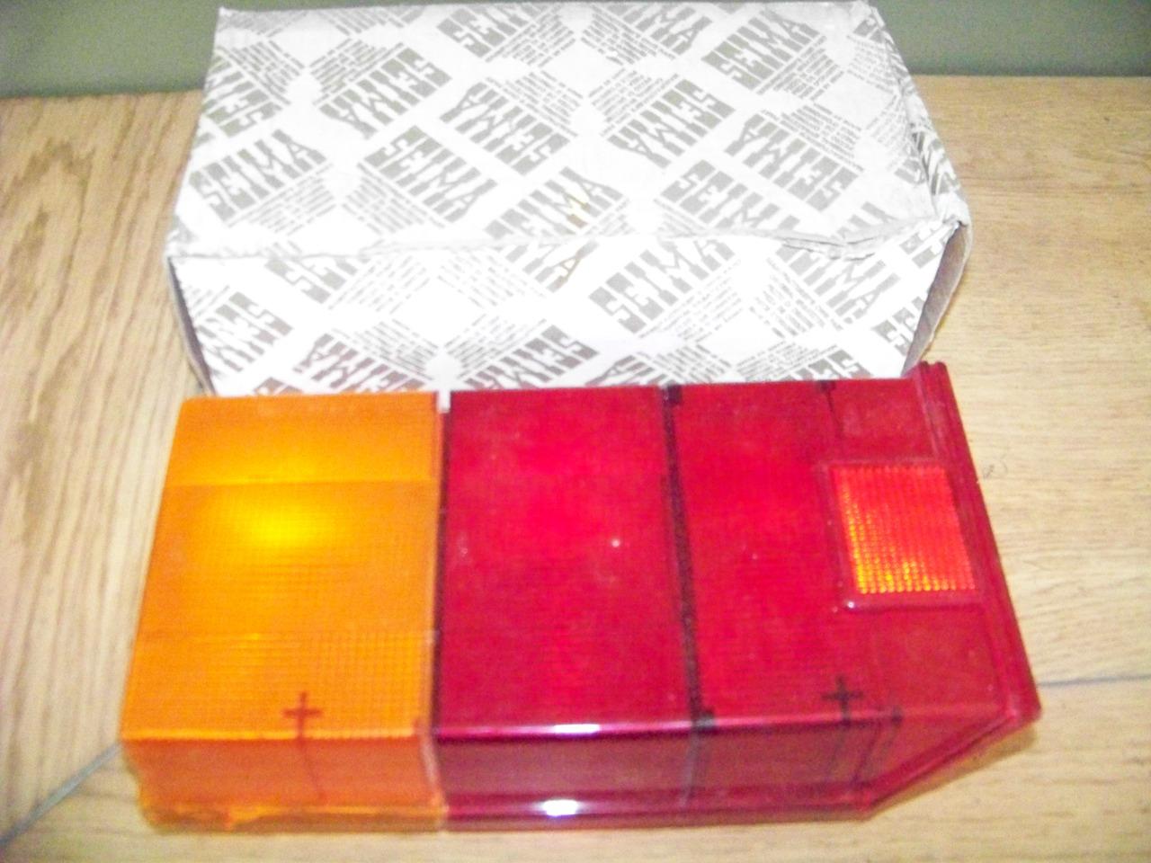 Cabochon CITROEN AX LesAnciennes.com