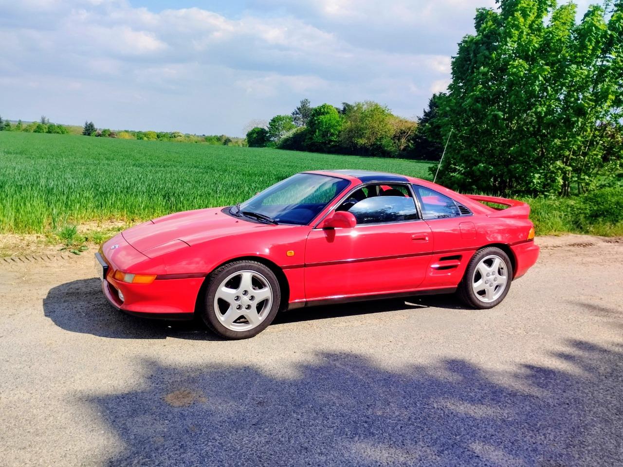 TOYOTA MR2 - 1990 LesAnciennes.com