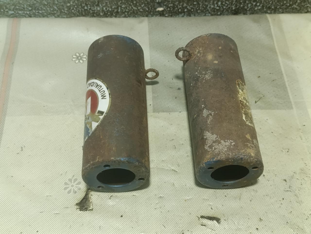 Tubes de protection Ducati 125 175 200 250 350 450 LesAnciennes.com